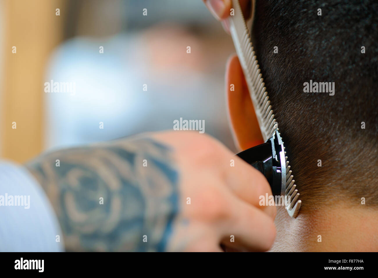 Professional barber holding razor Stock Photo Alamy