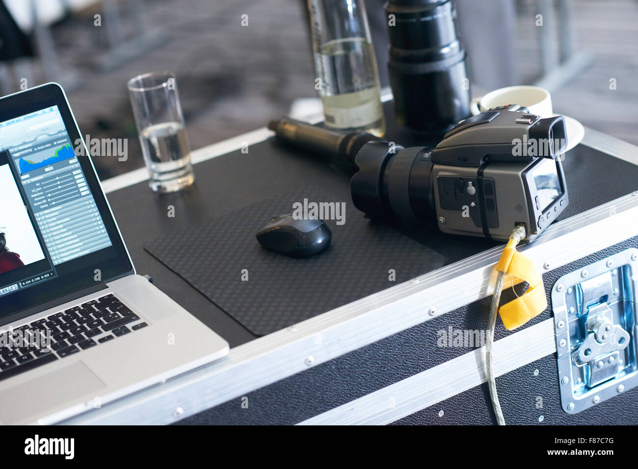 Medium Format Professional Photo Camera Connected To Laptop Computer In Photography Studio Stock Photo Alamy