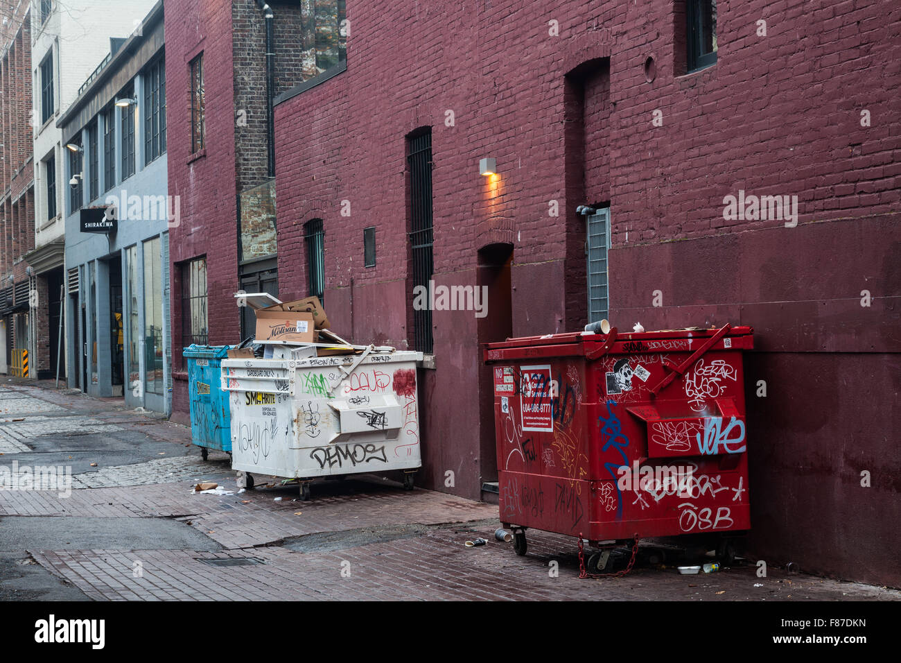 Back alley scenery in the Gastown district of Vancouver Stock Photo Alamy