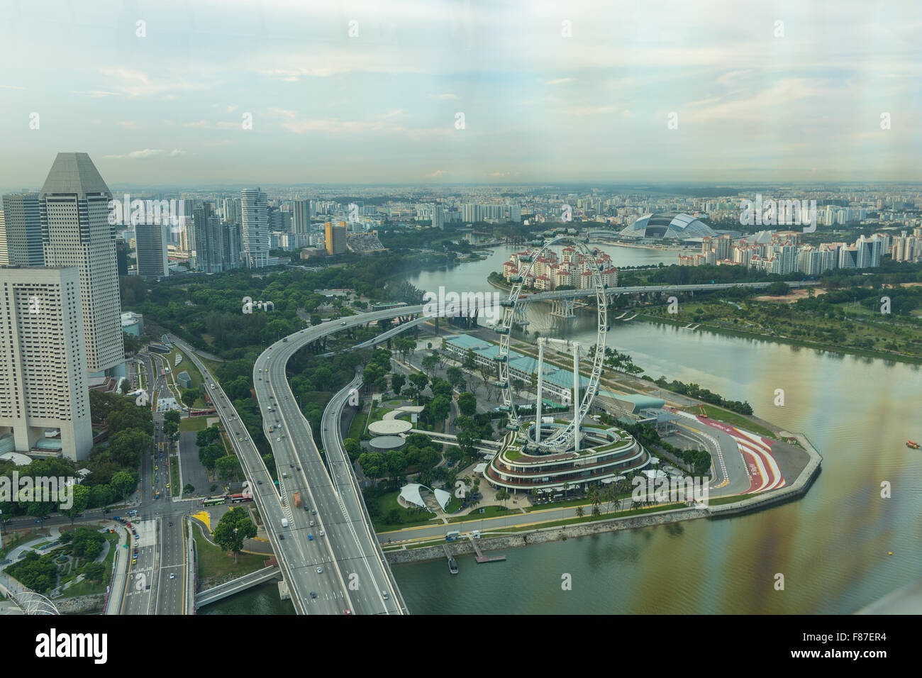 View of Singapore city skyline at sunset Stock Photo - Alamy