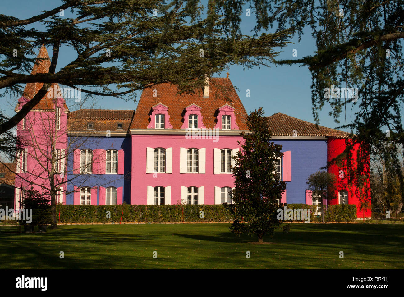 Chateau  Le Stelsia  Chateau  St-Sylvestre-sur-Lot  Lalande Stock Photo