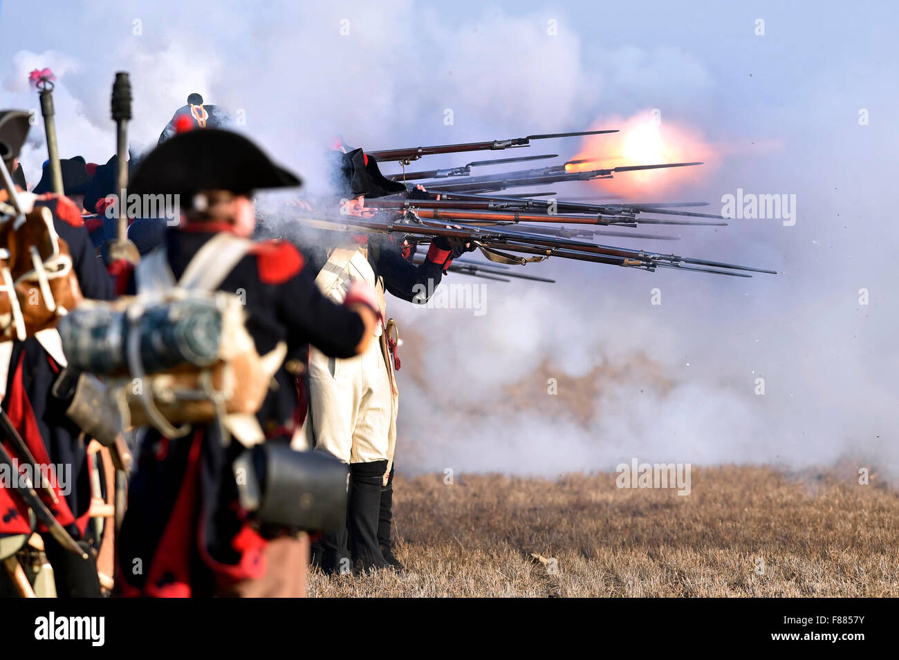 Tvarozna, Czech Republic. 05th Dec, 2015. Over 18,000 visitors watched the re-enactment of the Battle at Slavkov (Austerlitz), where the Napoleonic army scored a famous victory in 1805, which was staged by 2000 history fans in period uniforms today in Tvarozna, Czech republic, December 5, 2015. © Vaclav Salek/CTK Photo/Alamy Live News Stock Photo