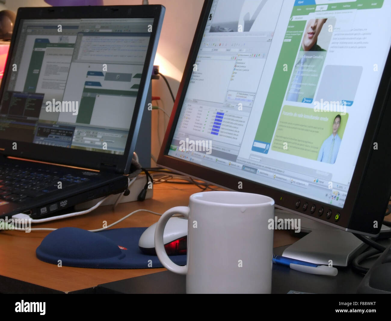 how to do big screen in laptop