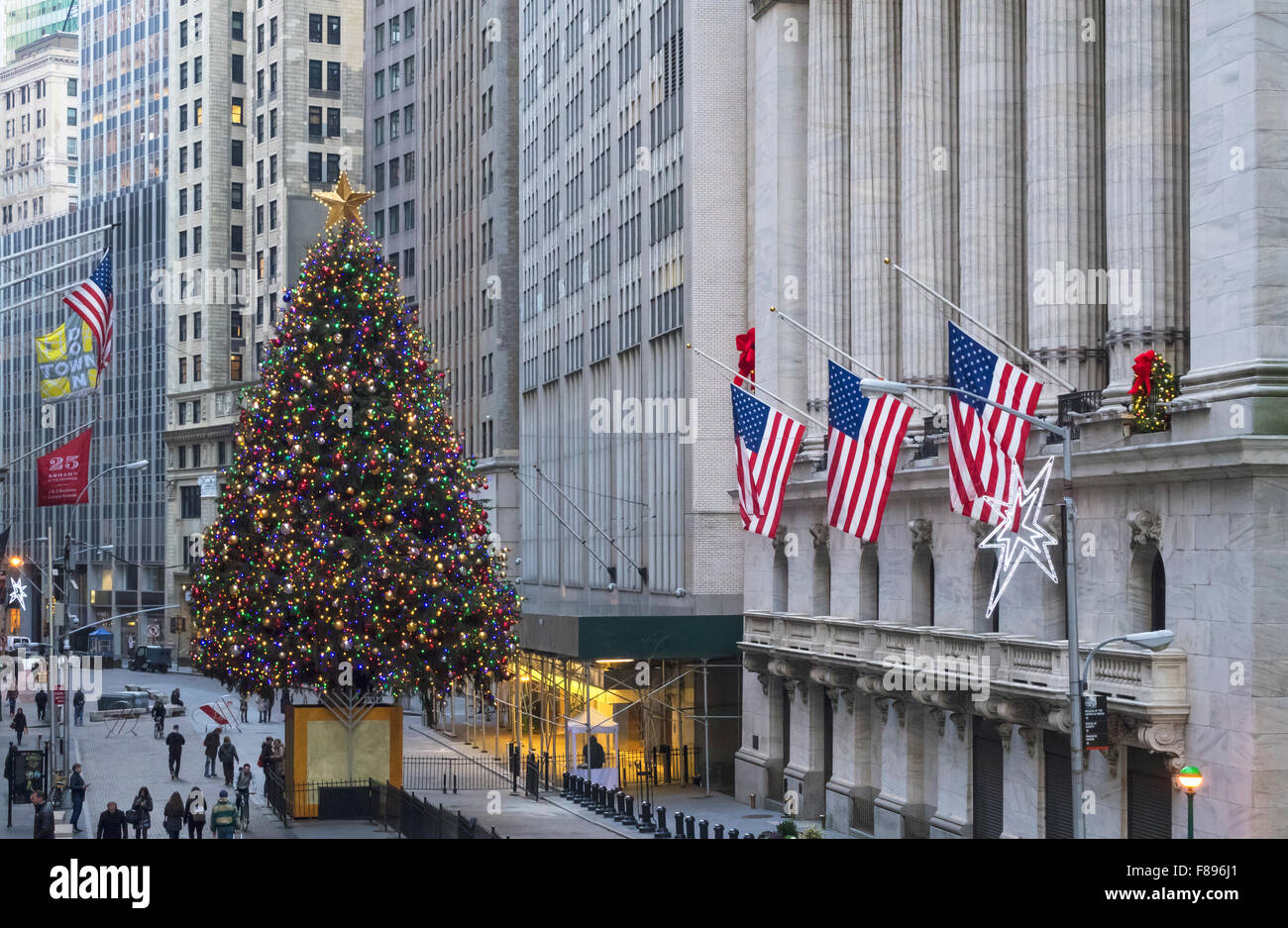 New york stock exchange christmas hires stock photography and images