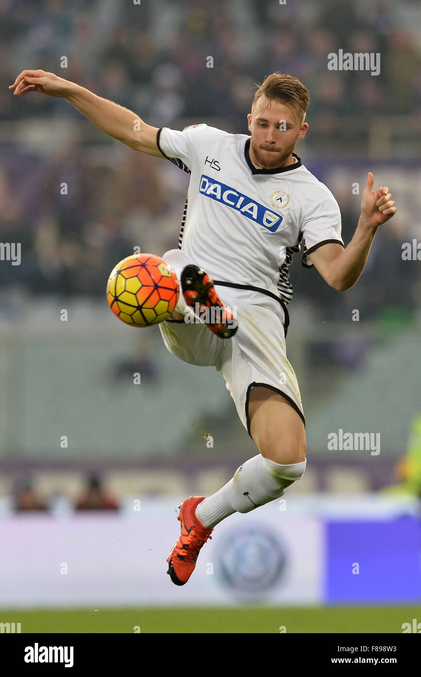 Florence, Italy. 6th December, 2015. Silvan Widmer Udinese  Firenze 6-12-2015 Stadio Artemisio Franchi, Football Calcio 2015/2016 Serie A. Fiorentina - Udinese. Credit:  Insidefoto/Alamy Live News Stock Photo