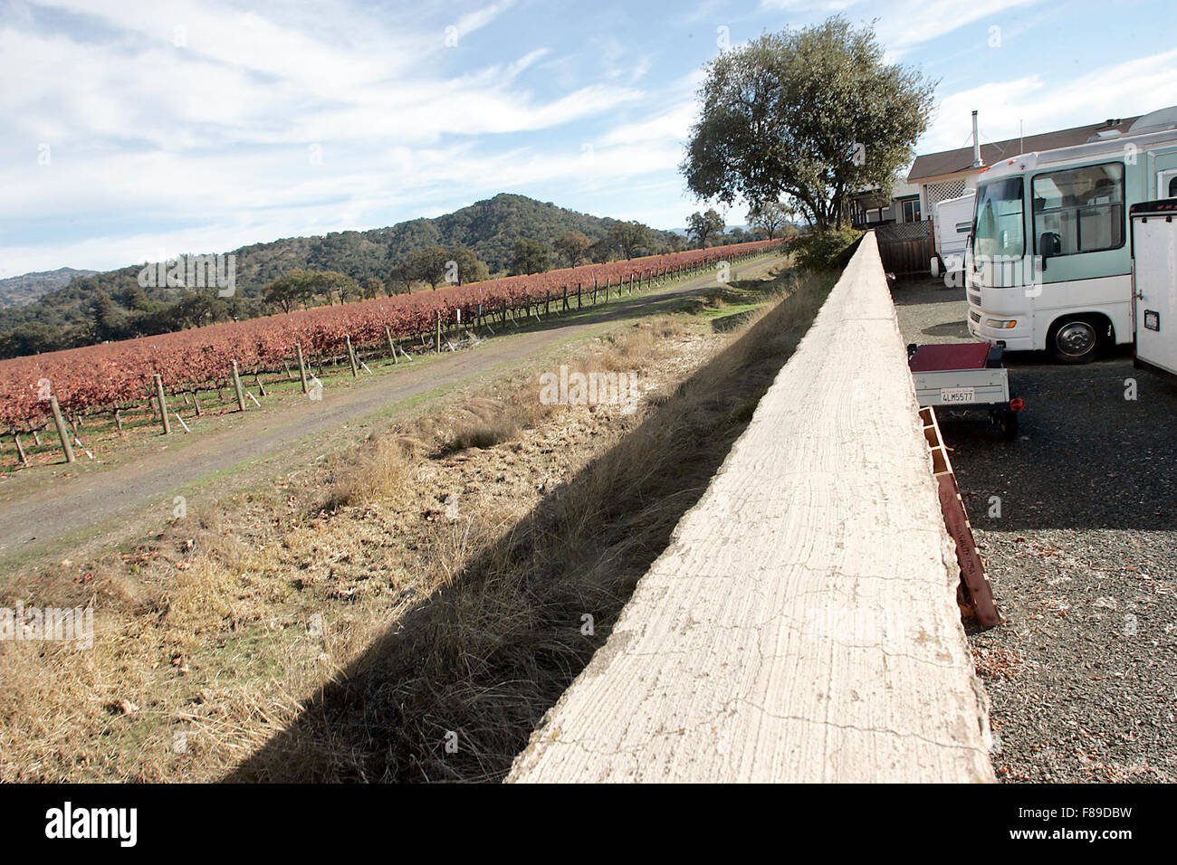 Floodwall park hires stock photography and images Alamy