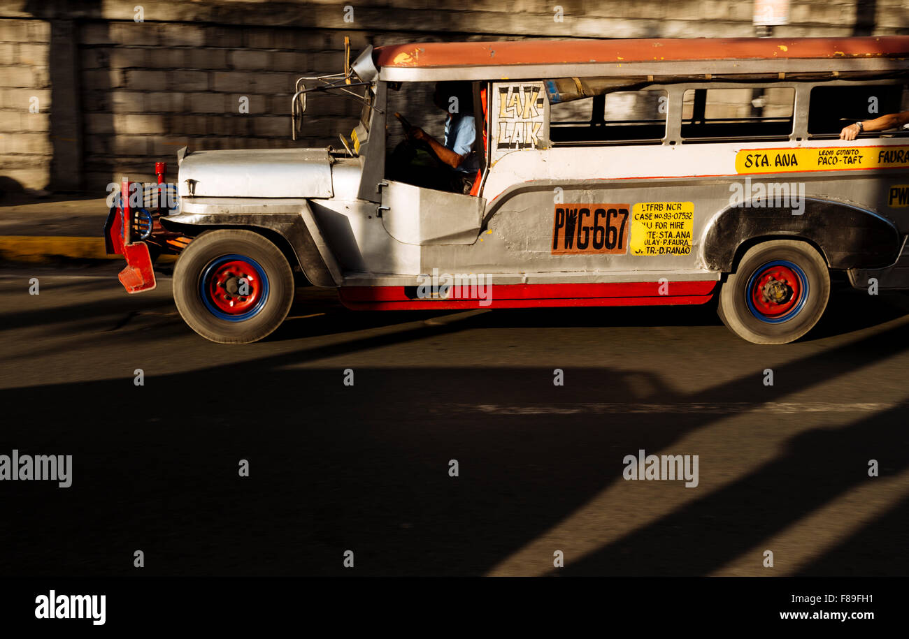 'Jeepney' traffic in central Manila, Philippines Stock Photo