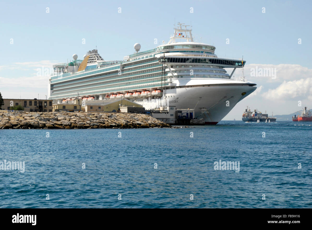 the-ventura-luxury-cruise-liner-moored-in-gibraltar-at-the-mouth-of
