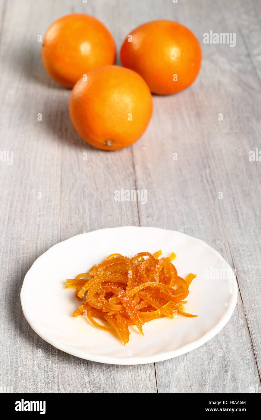 https://c8.alamy.com/comp/F8AA6M/candied-orange-zest-F8AA6M.jpg