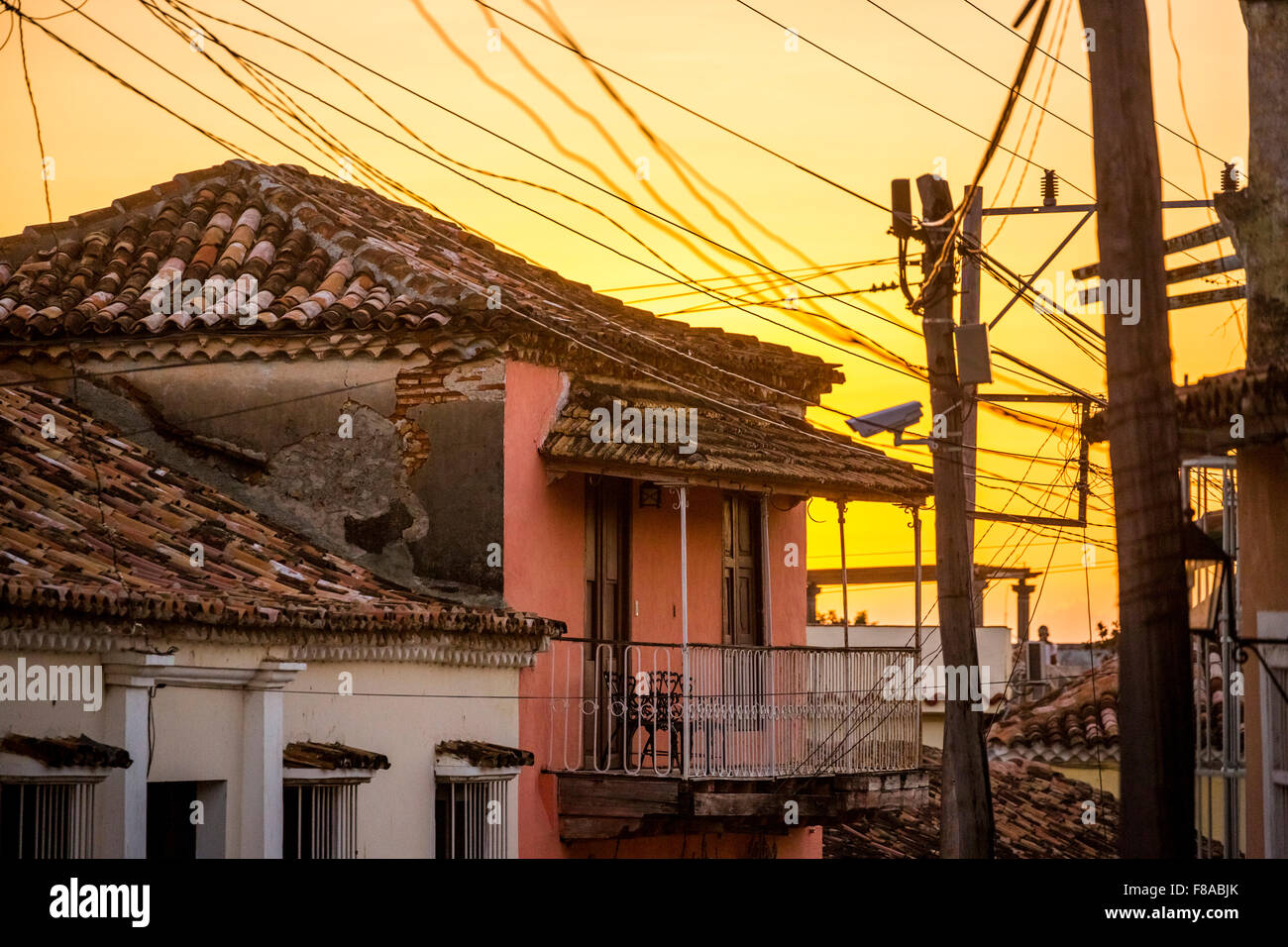 Trinidad, power lines, cable chaos chaotic electrical installations, street life, street scene with overhead electrical cables, Stock Photo