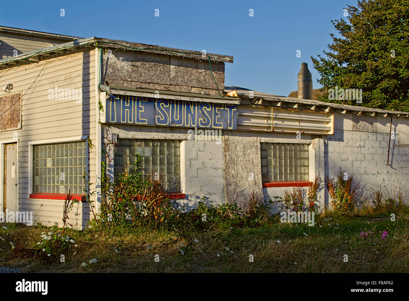 Abandoned business in old downtown Coos Bay, Oregon Stock Photo