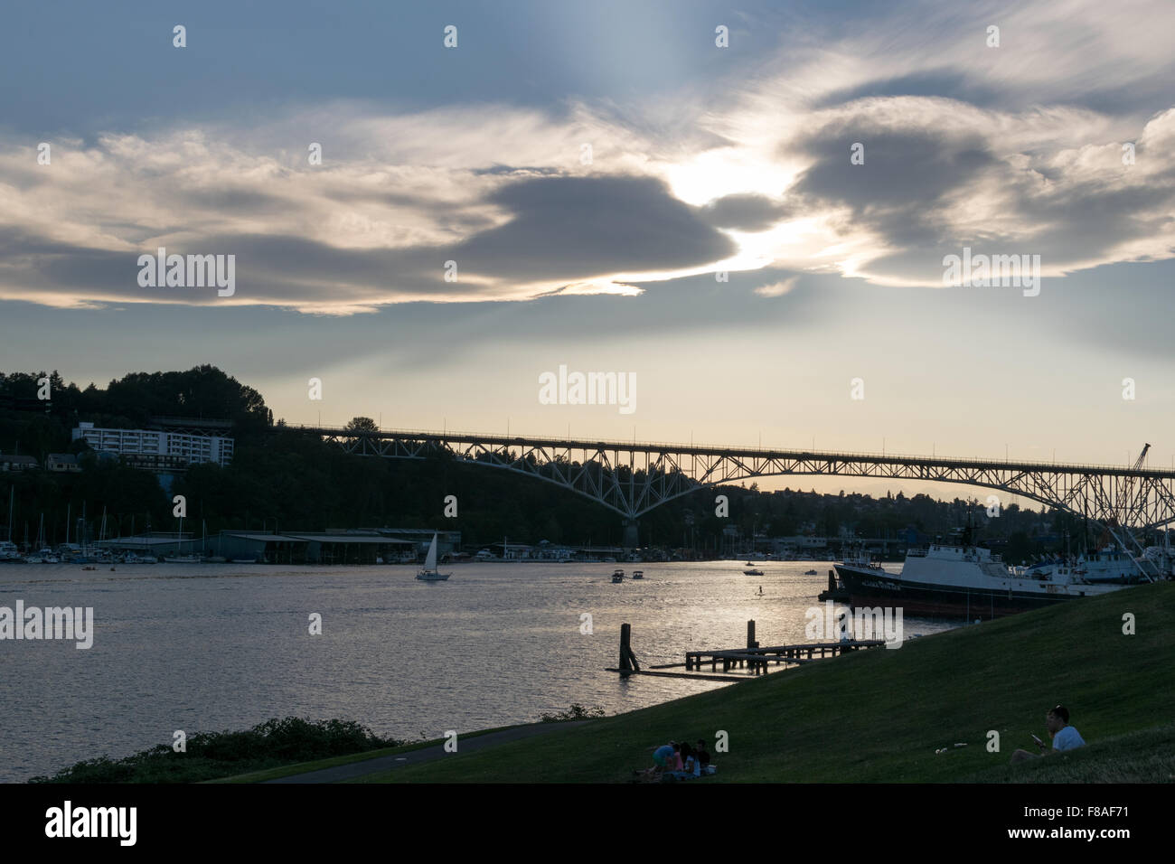 Aurora bridge hires stock photography and images Alamy