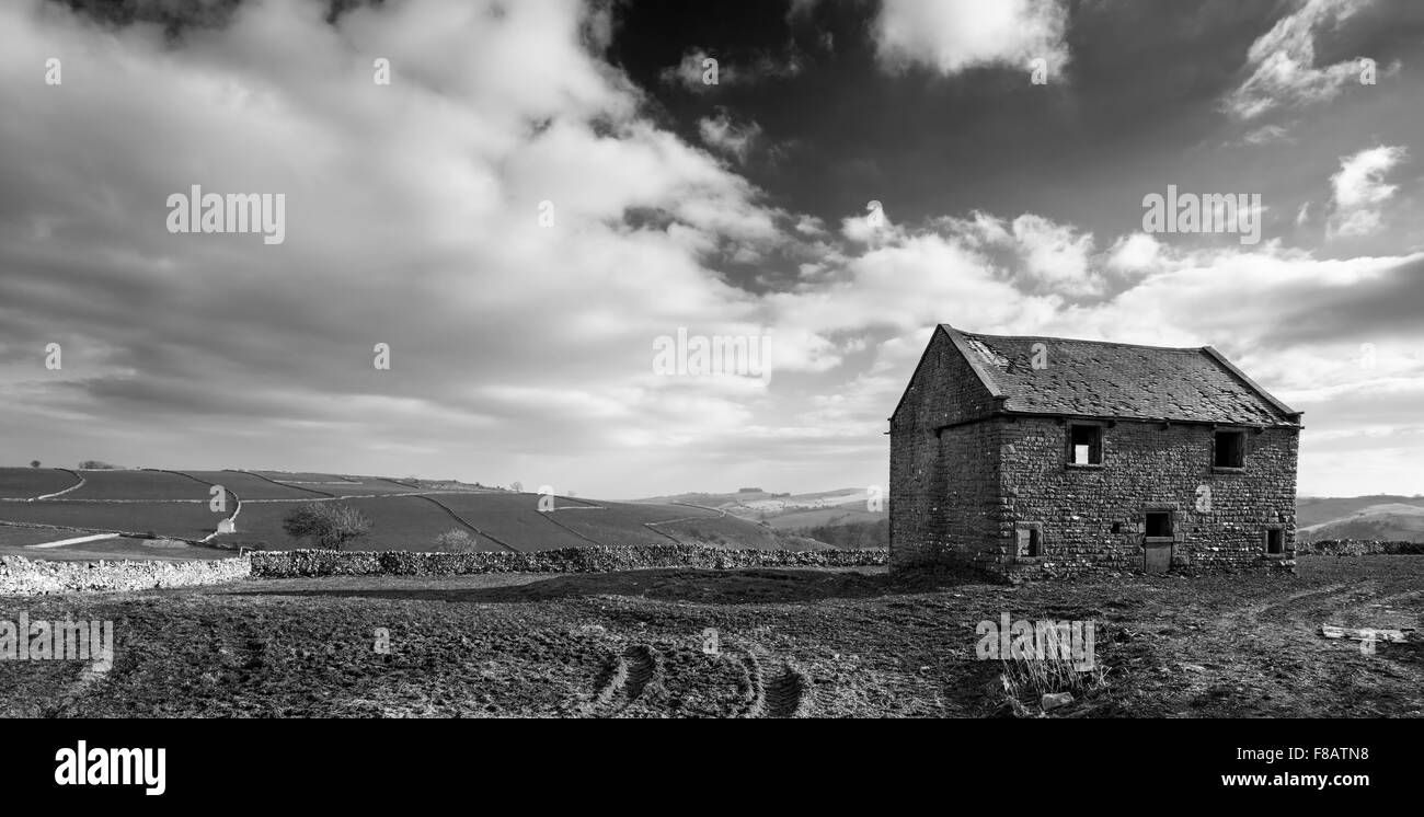 Beautiful landscape image of Peak District on bright sunny Spring day Stock Photo