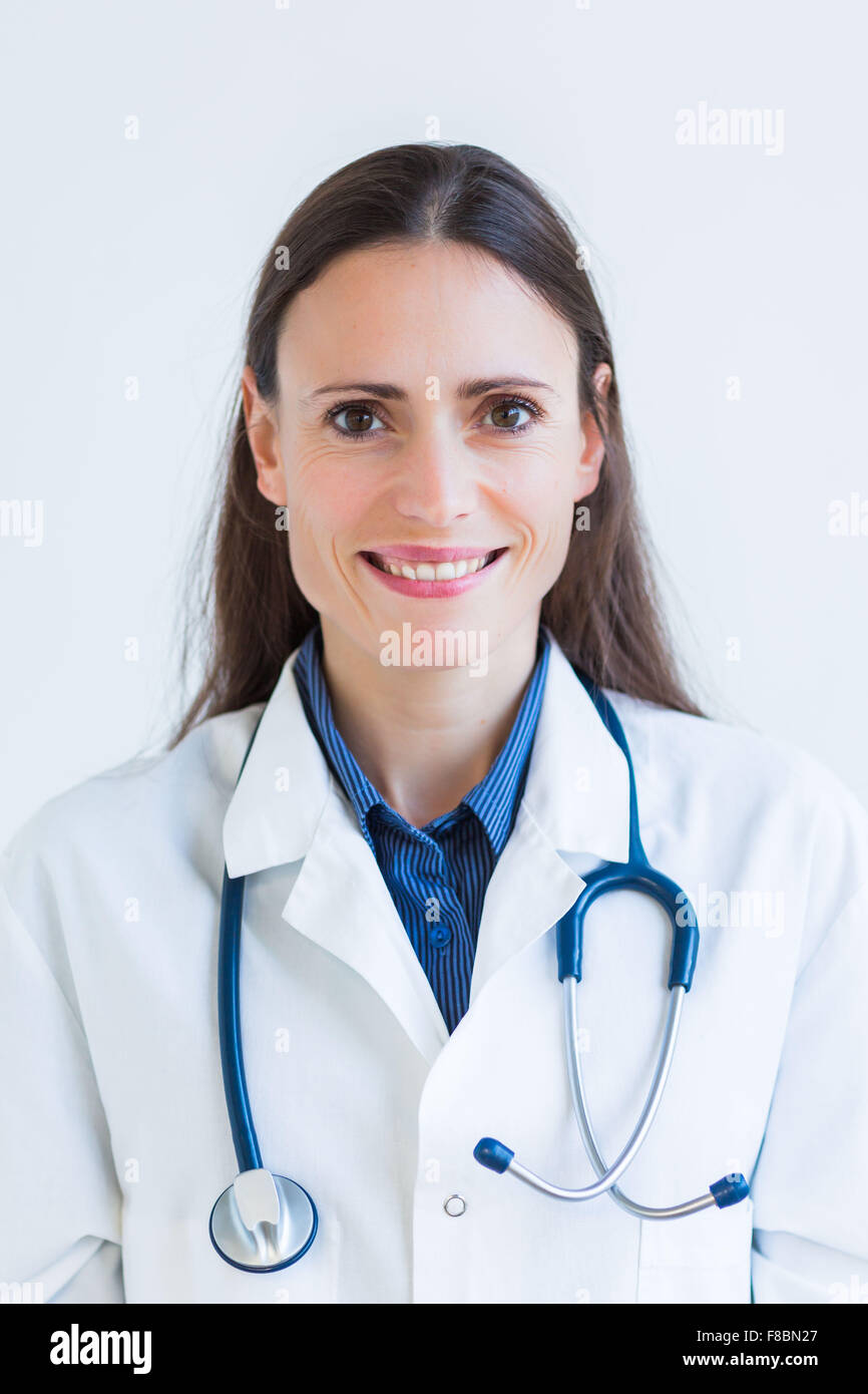 Doctor looking woman eye hi-res stock photography and images - Alamy