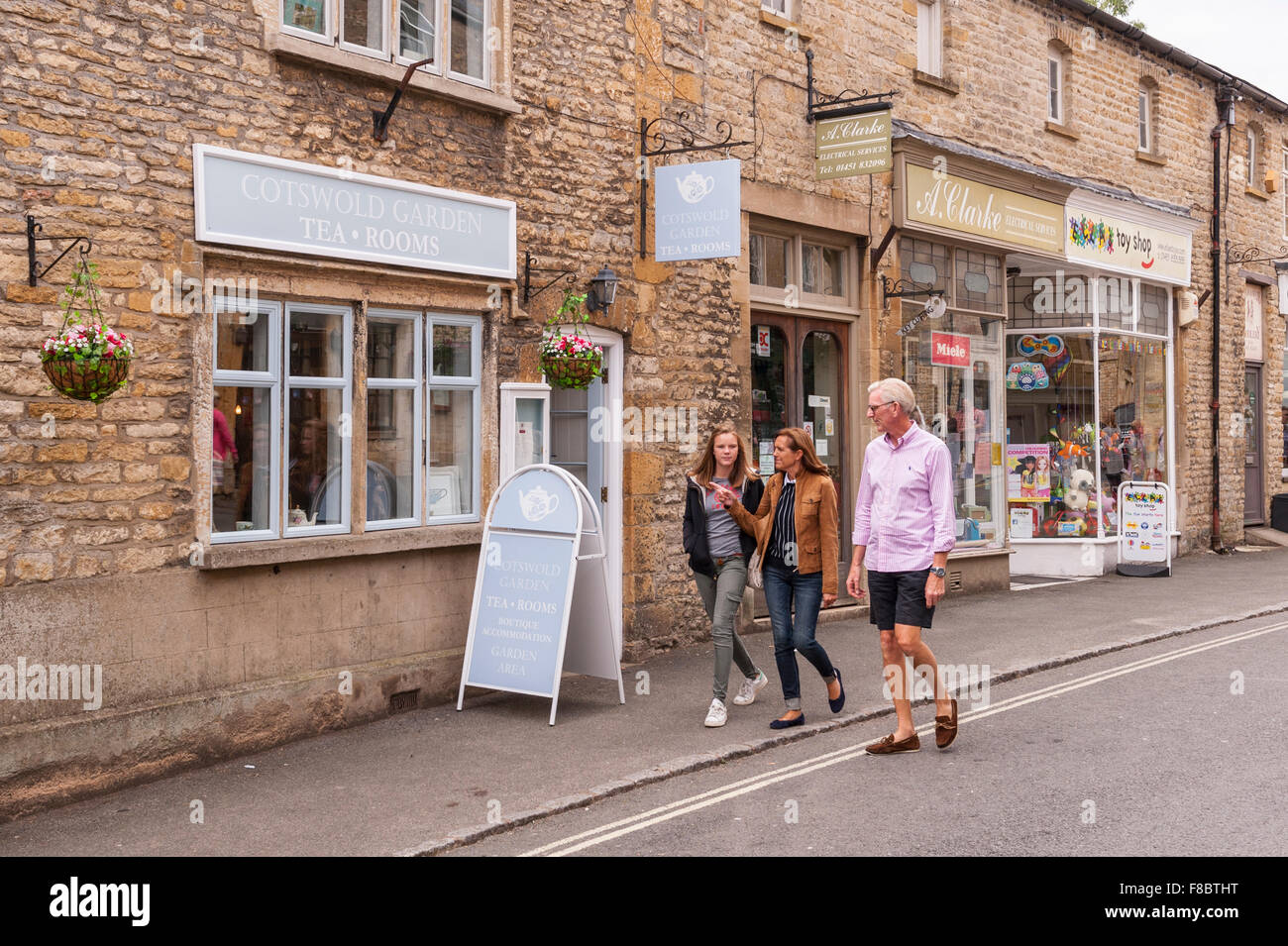 The Cotswold Garden Tea Rooms At Stow On The Wold
