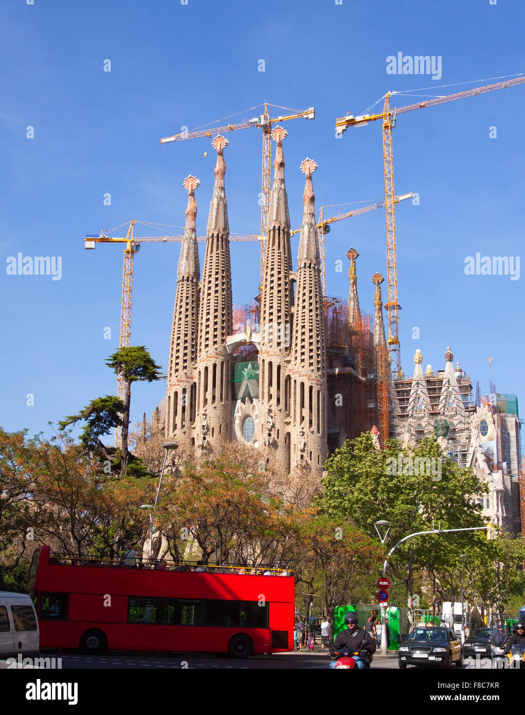 View of Barcelona, Spain. Basilica and Expiatory Church of the Holy ...