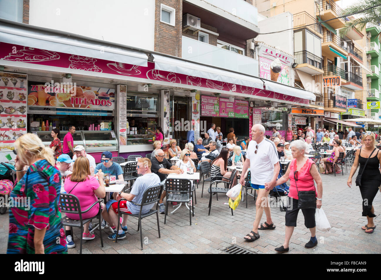 Busy Shopping Centre Spain High Resolution Stock Photography and Images -  Alamy