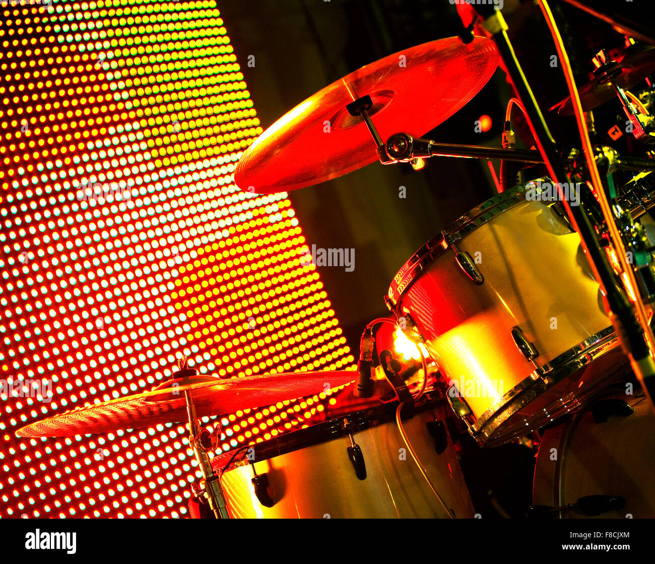 Bass drum orchestra hi-res stock photography and images - Alamy
