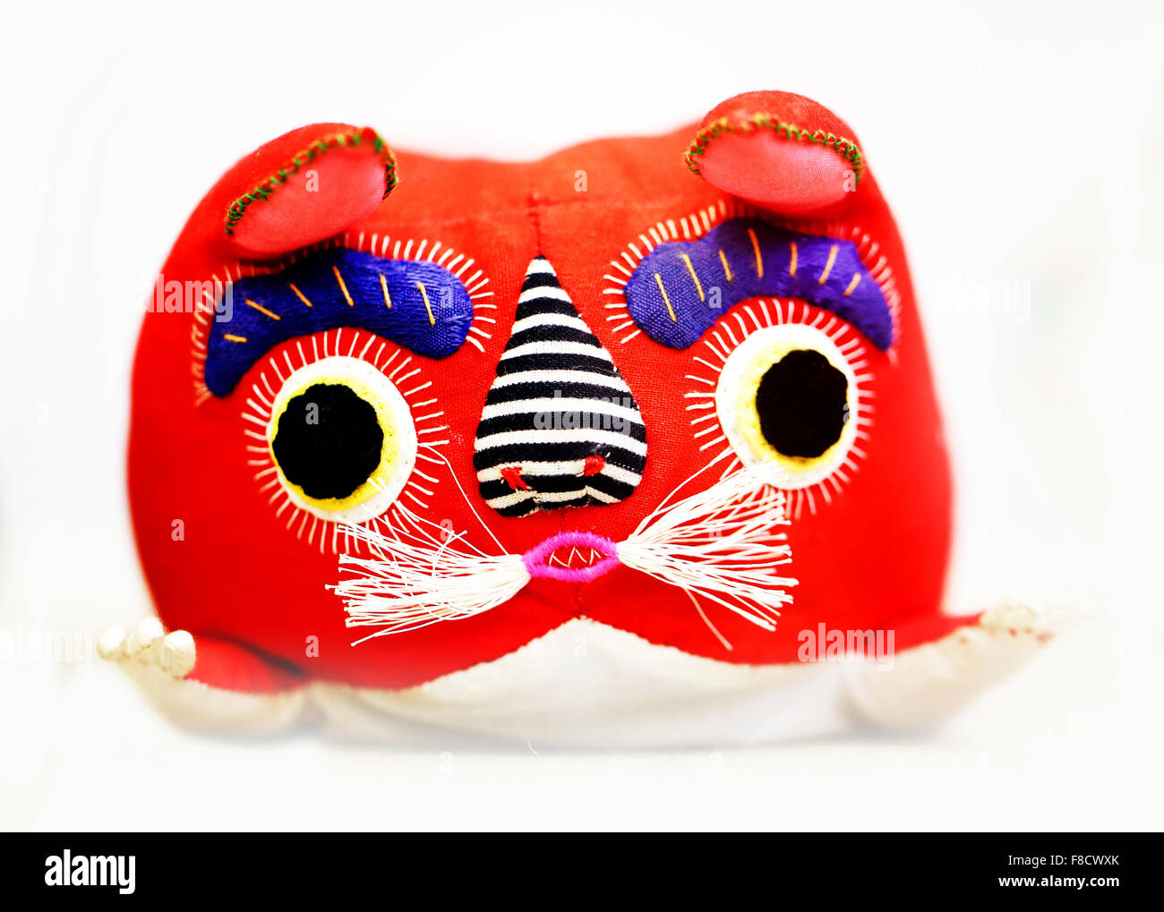 Japanese soft toy cats photographed close up Stock Photo Alamy