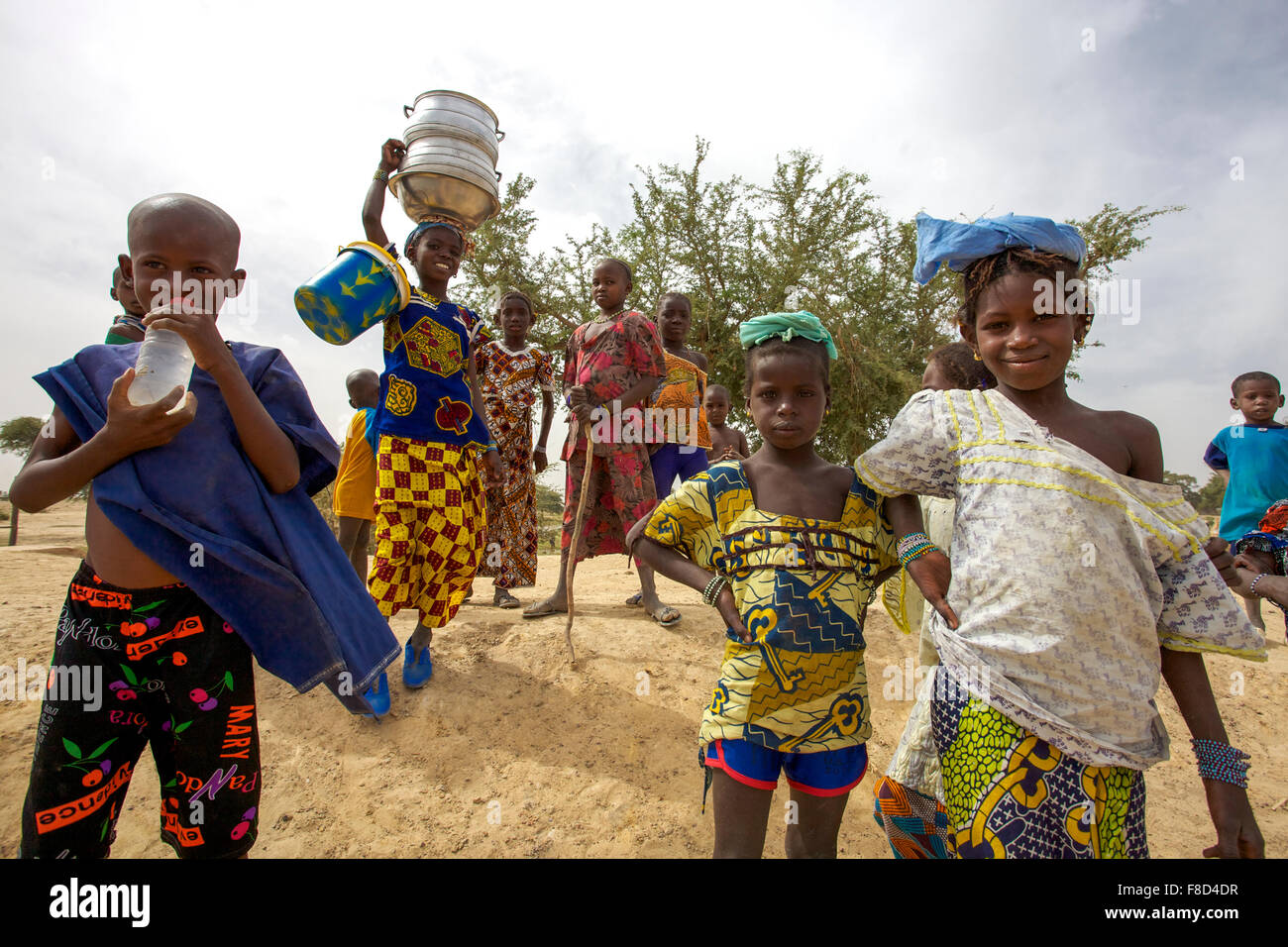 African kids walking in the countryside, Mali Stock Photo - Alamy