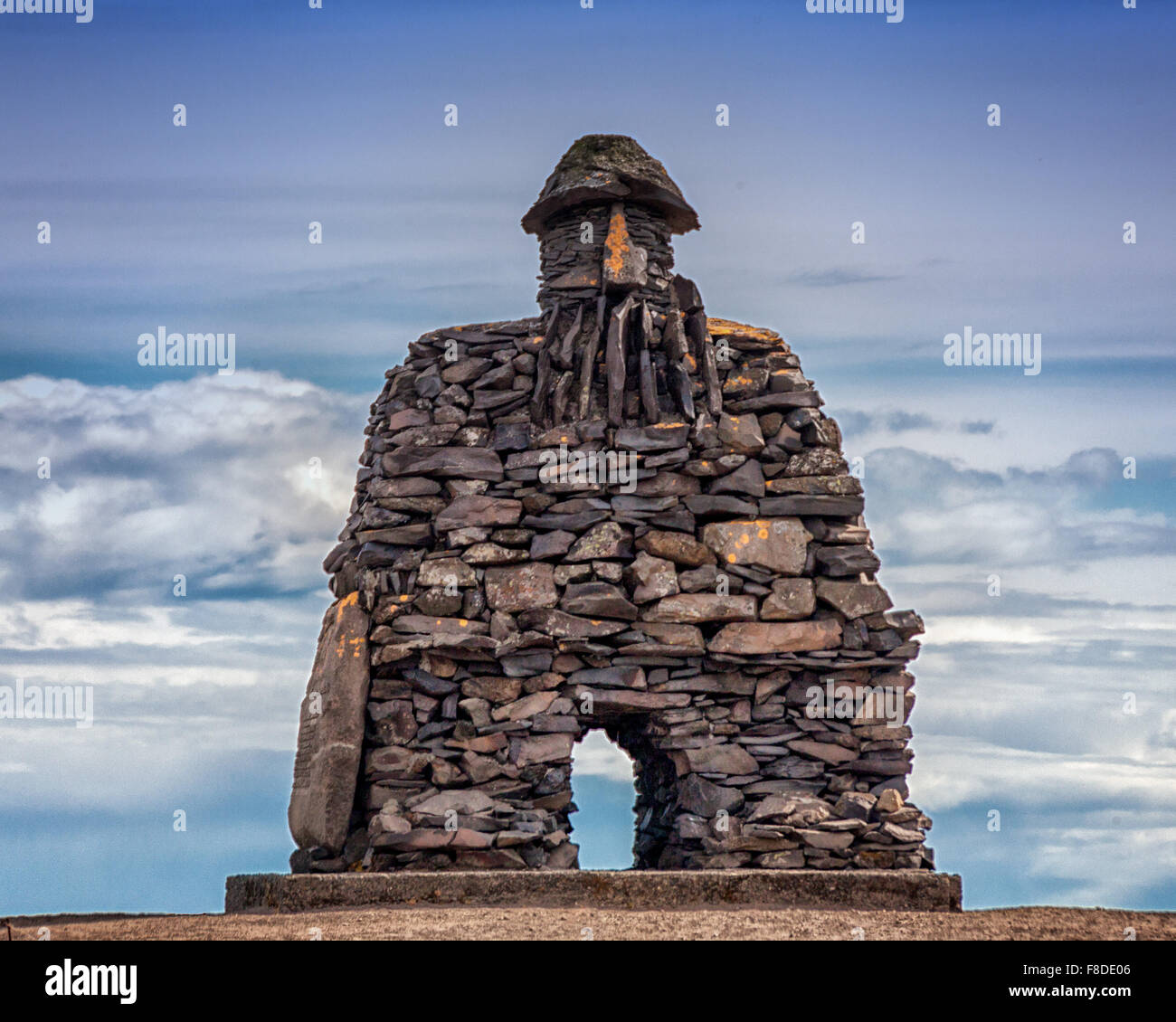 Arnarstapi, Snaefellsnes Peninsula, Iceland. 30th July, 2015. The huge stone structure of Bardur SnaefellsÃ¡s at Arnarstapi on the Snaefellsnes peninsula in West Iceland, by sculptor Ragnar Kjartansson, relates to a late Icelander saga with legendary elements dating to the early 14th century. It is a favorite tourist destination © Arnold Drapkin/ZUMA Wire/Alamy Live News Stock Photo
