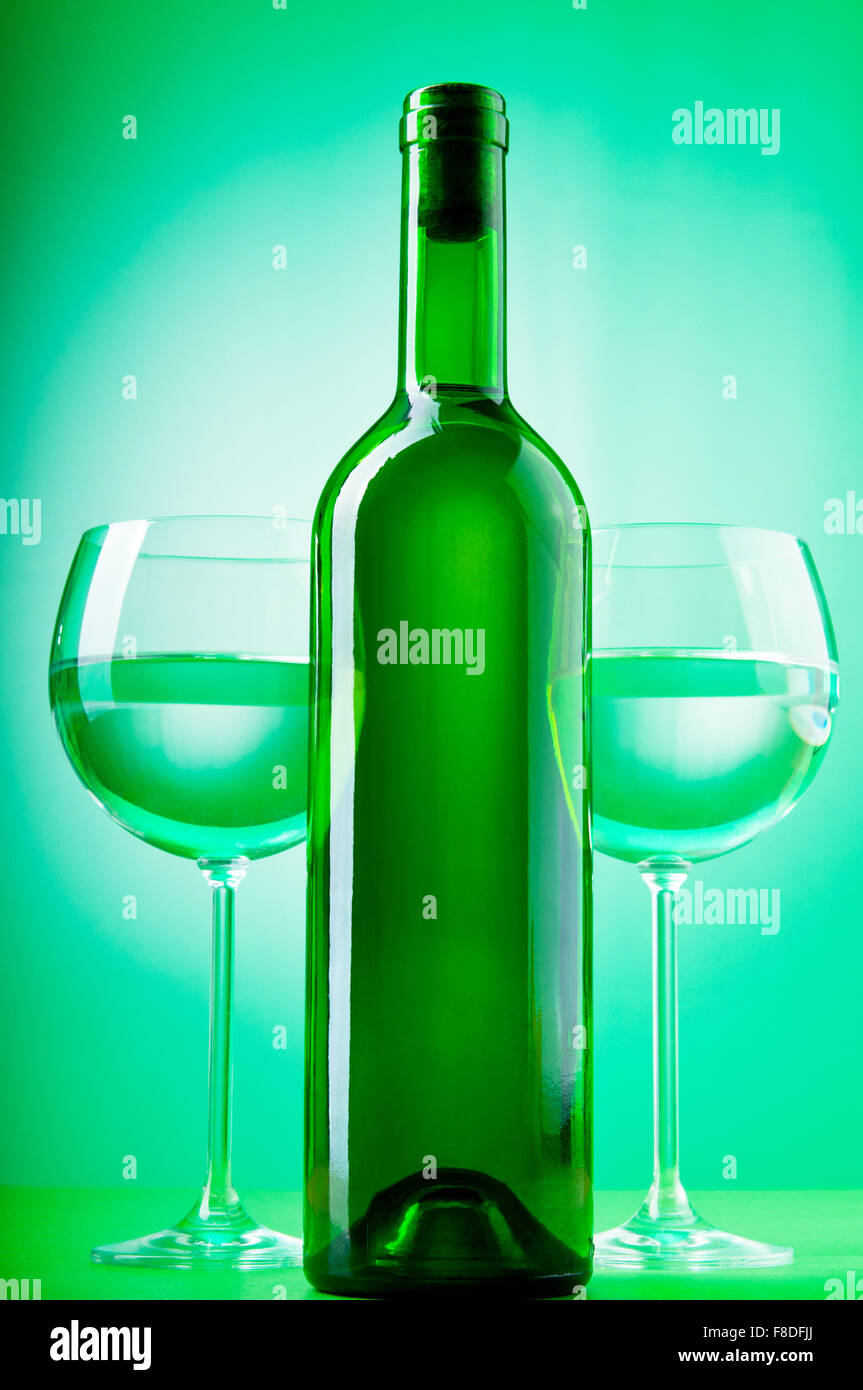 Wine concept with gradient background Stock Photo - Alamy