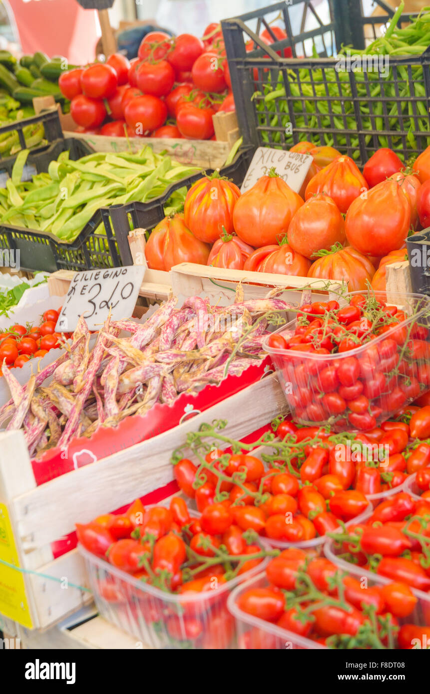 Fruits and vegetables at the market stall Stock Photo - Alamy