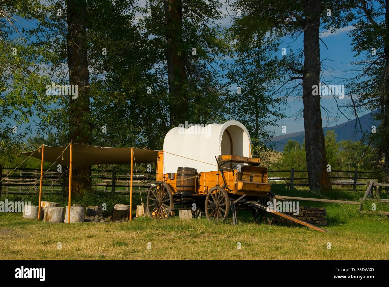 Covered wagon, Grant-Kohrs Ranch National Historic Site, Montana Stock Photo