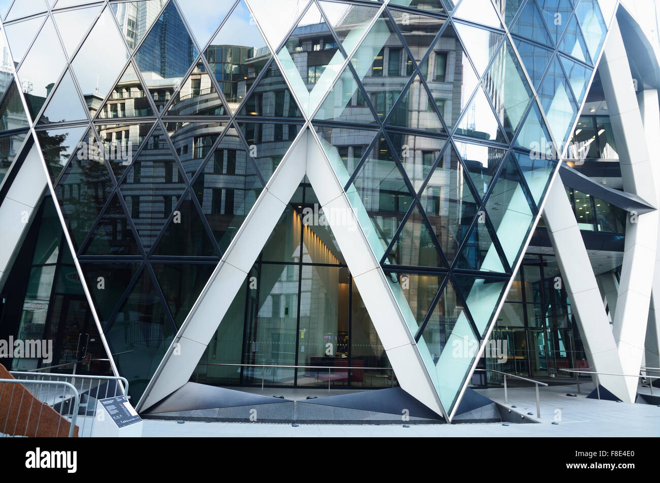gherkin 30 st mary axe