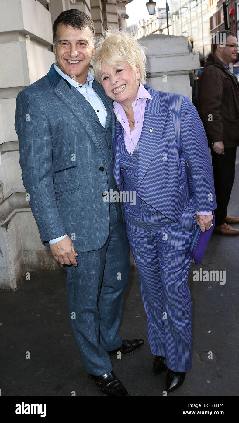 Barbara Windsor Husband Scott Mitchell Hi res Stock Photography And barbara-windsor-husband-scott-mitchell-hi-res-stock-photography-and