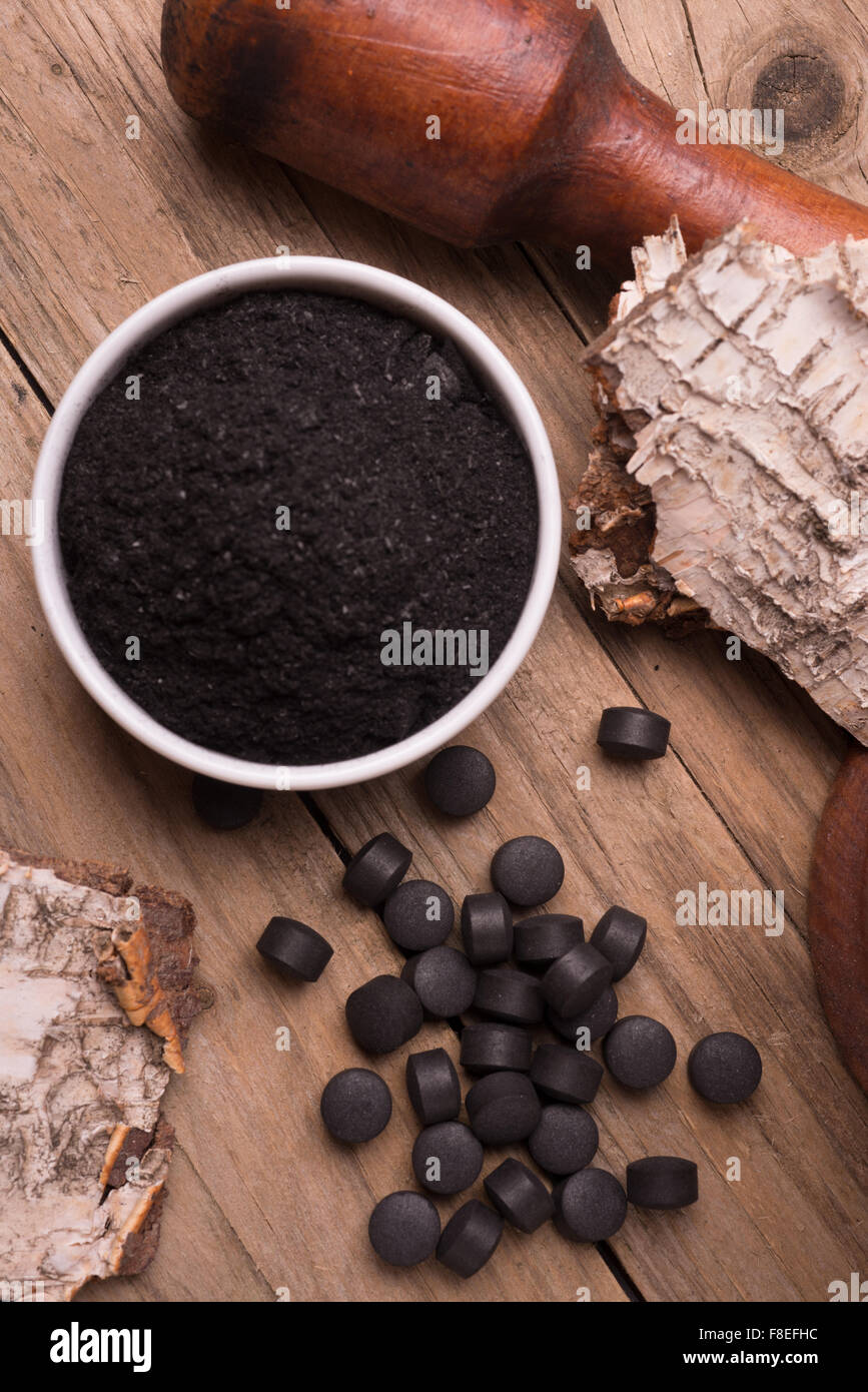 Carbone vegetale in polvere immagini e fotografie stock ad alta risoluzione  - Alamy