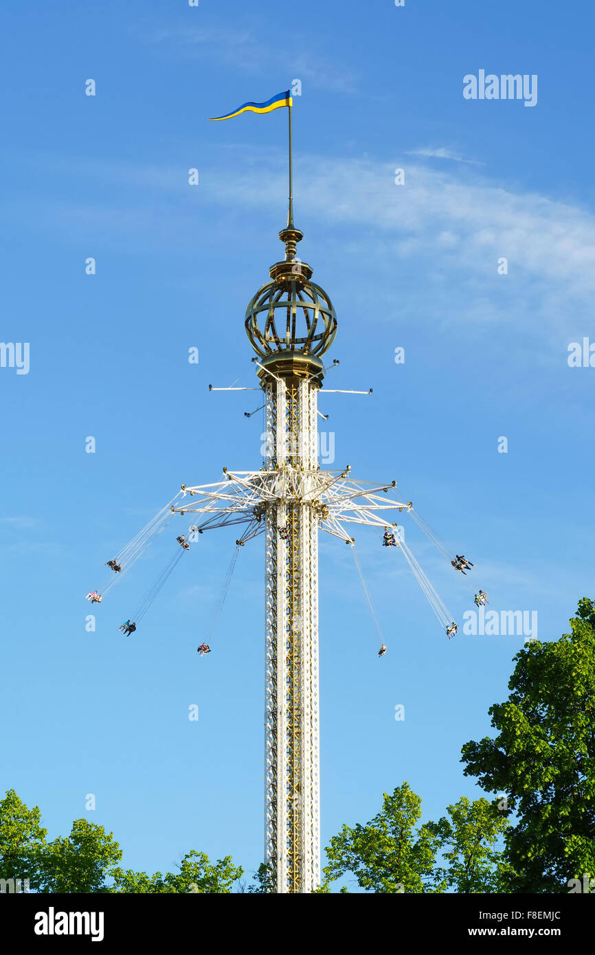 Vertigo Swing Ride Stock Photos Vertigo Swing Ride Stock