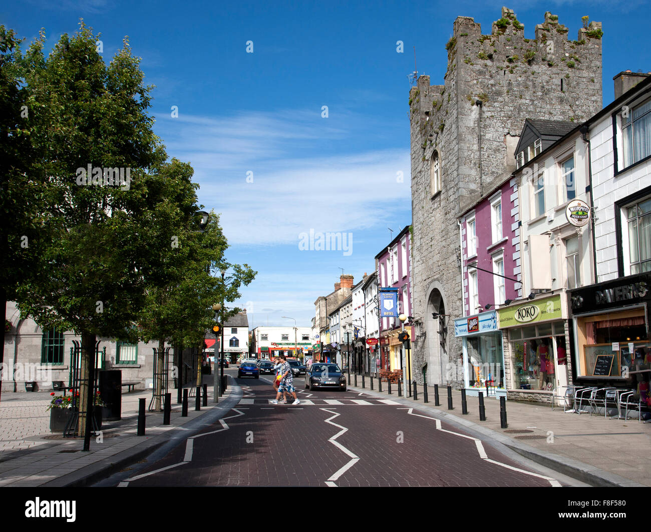 Cashel, county Tipperary, Ireland. Town center Stock Photo - Alamy