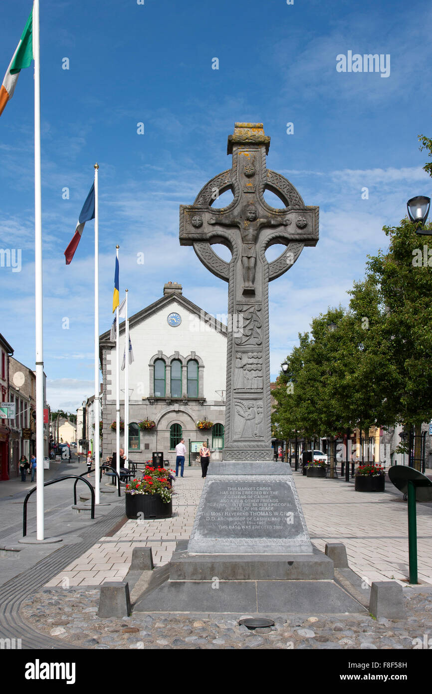 Cashel, county Tipperary, Ireland. Town center Stock Photo - Alamy