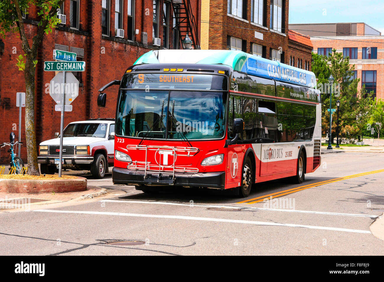 City metro bus on W. Germain and 7th Ave in the historic district of