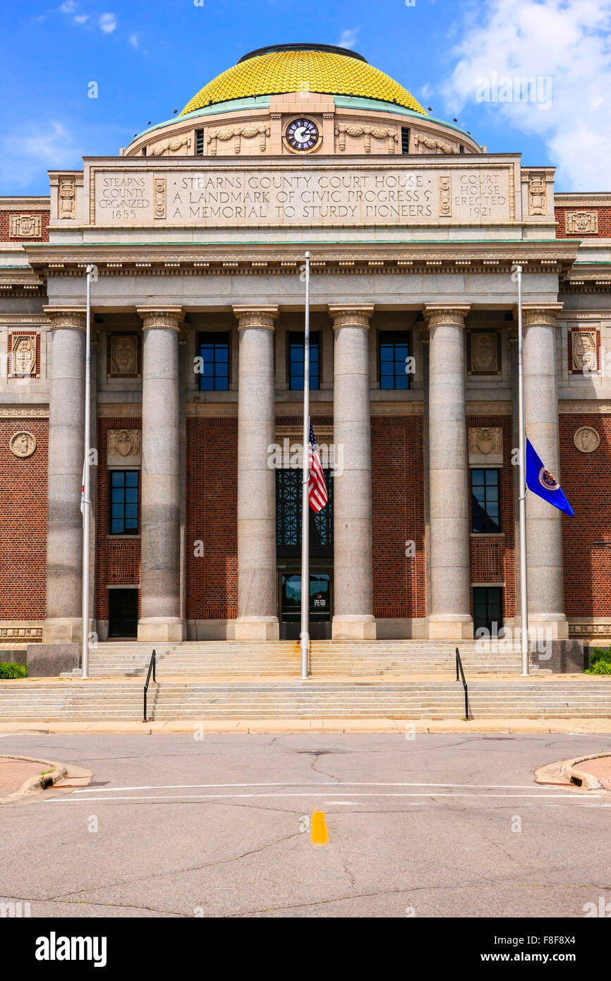 Stearns county court house hi res stock photography and images Alamy Stearns county court house hi res stock photography and images Alamy