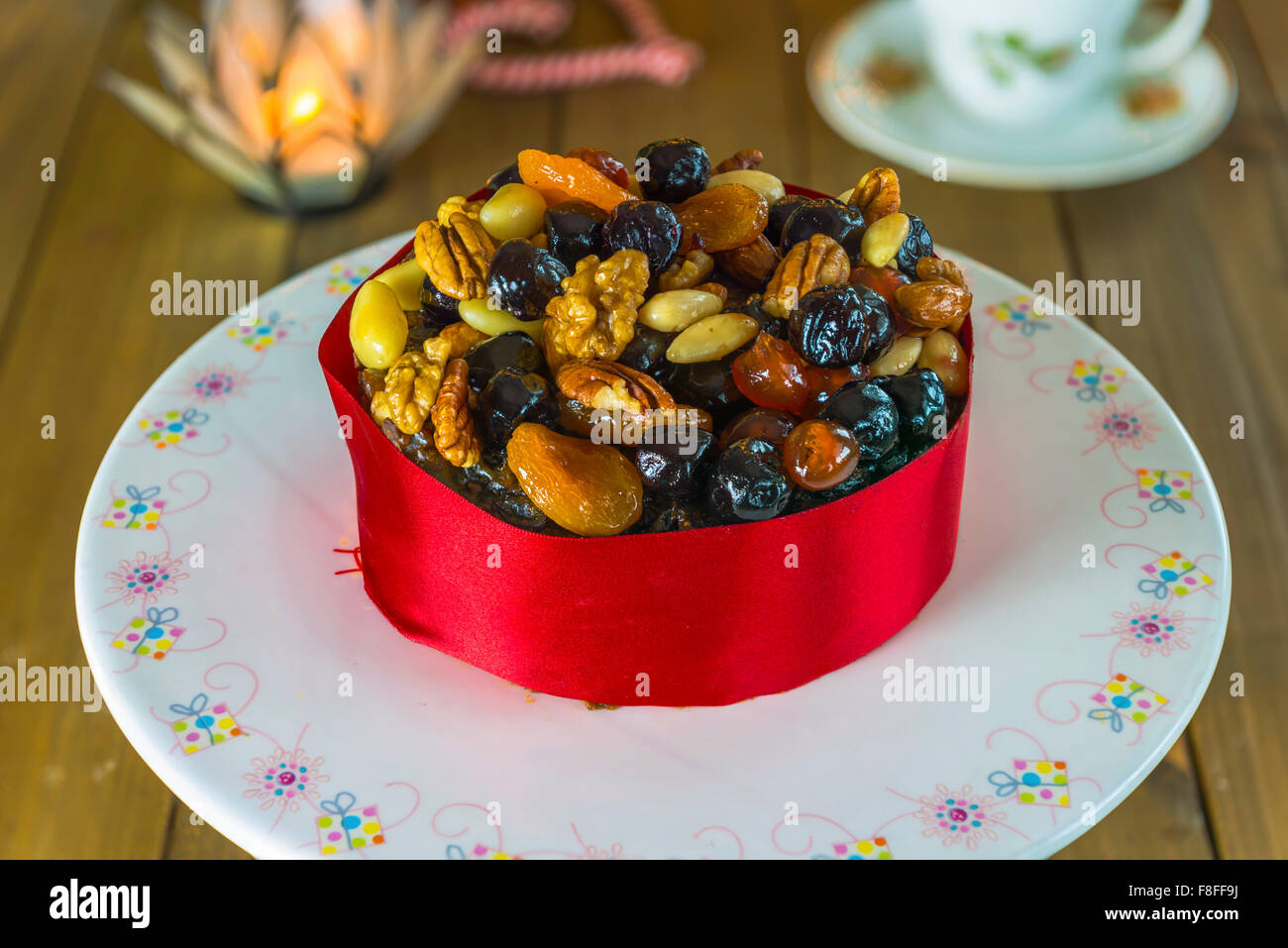 Traditional Christmas fruit and nut cake Stock Photo Alamy
