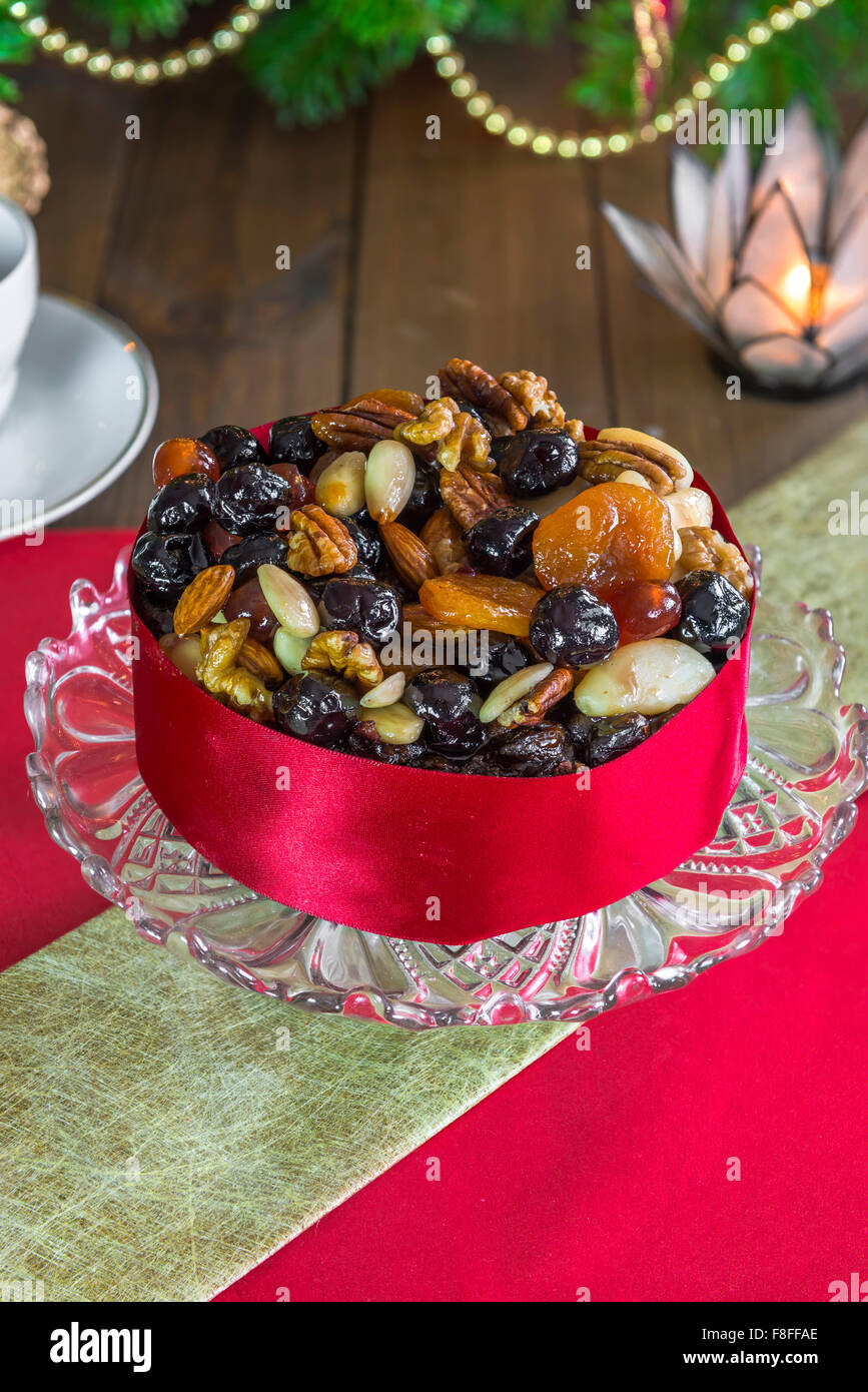 Traditional Christmas fruit and nut cake Stock Photo Alamy