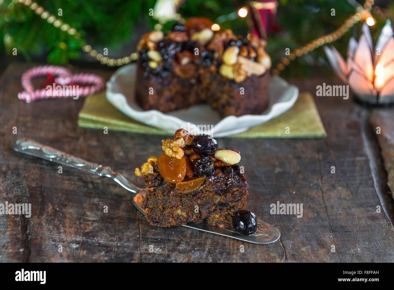 Fruit and nut cake hires stock photography and images Alamy