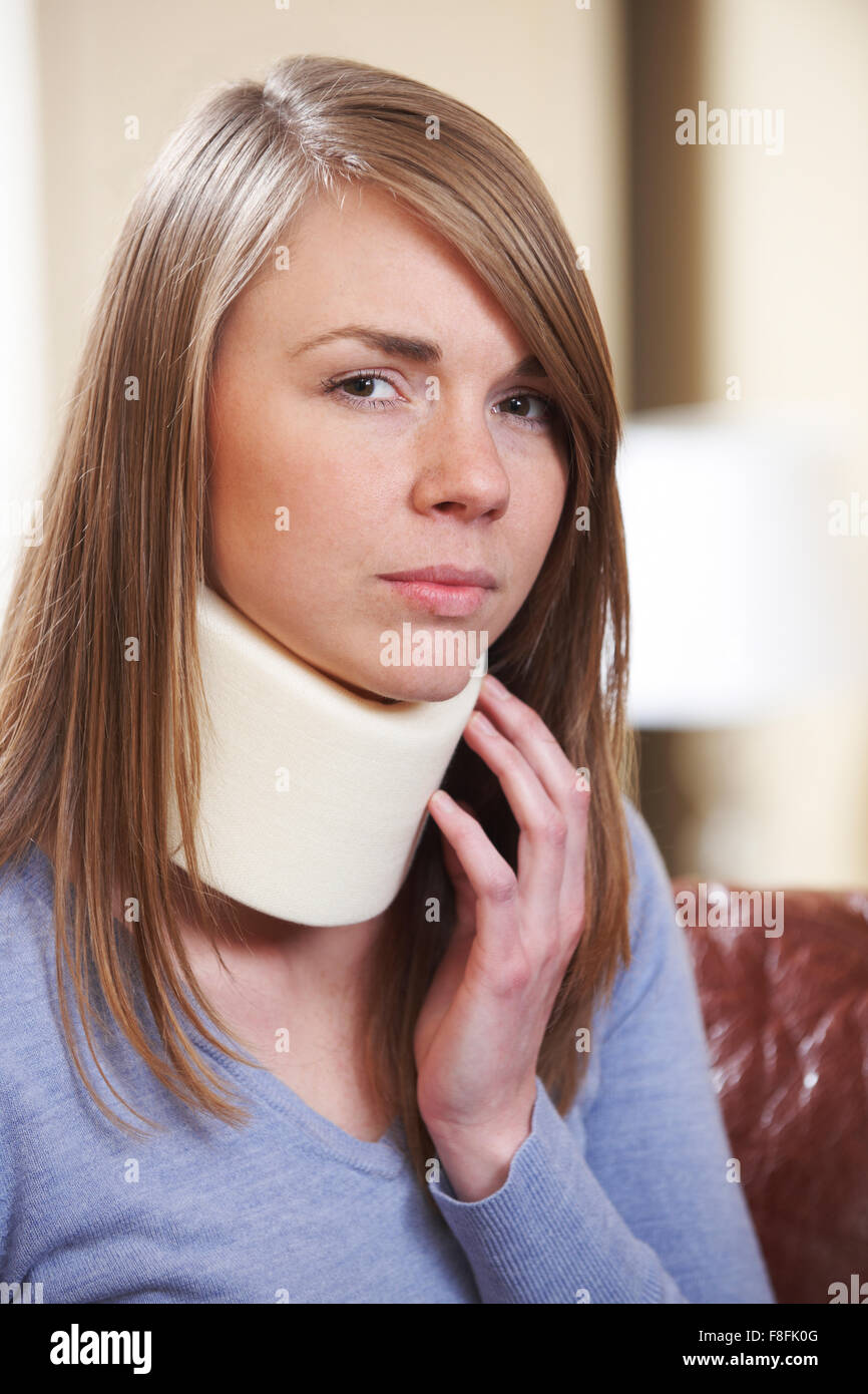 Black Woman In Neck Brace Koplo Png