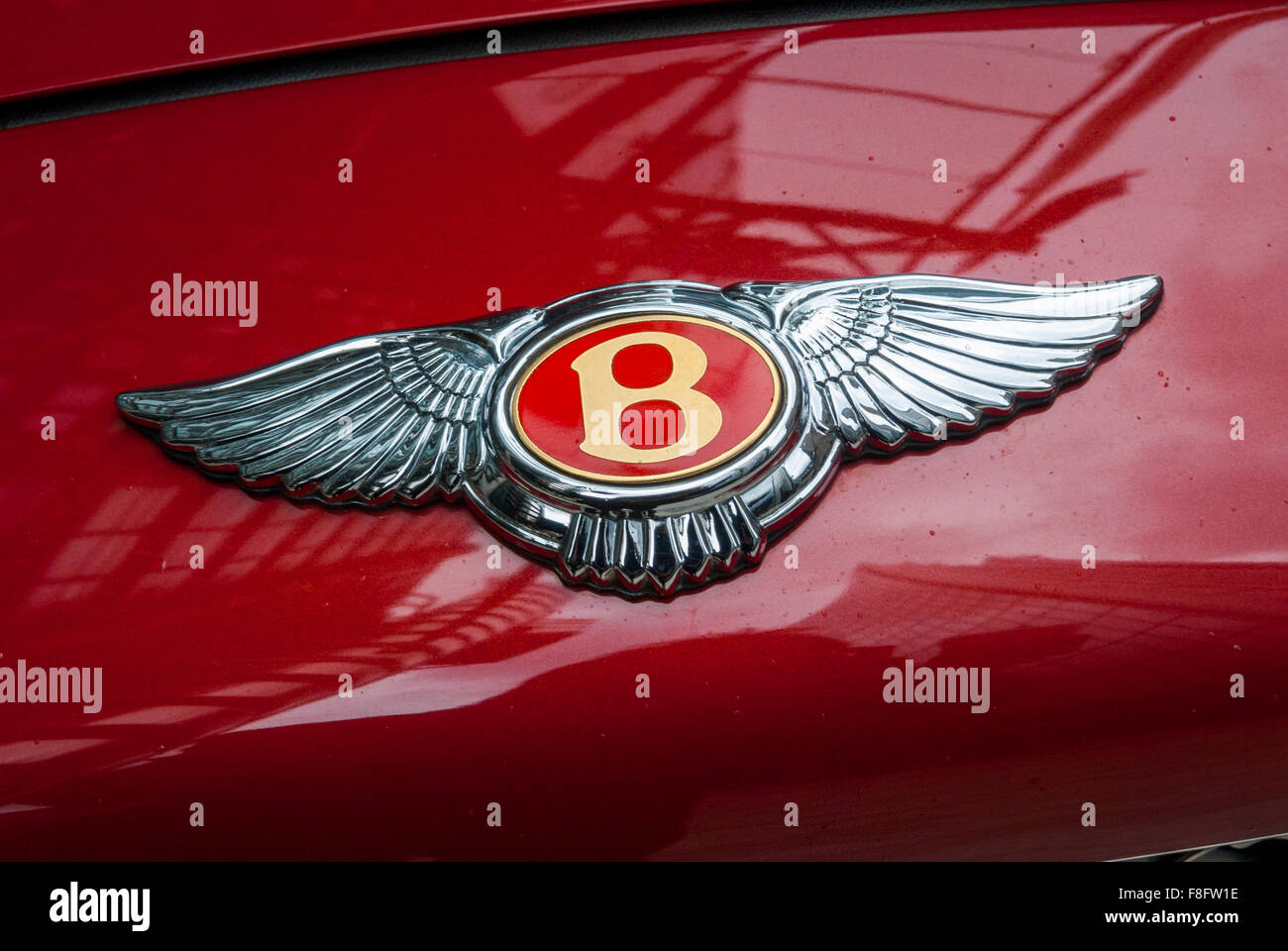 Bentley car badge emblem hires stock photography and images Alamy