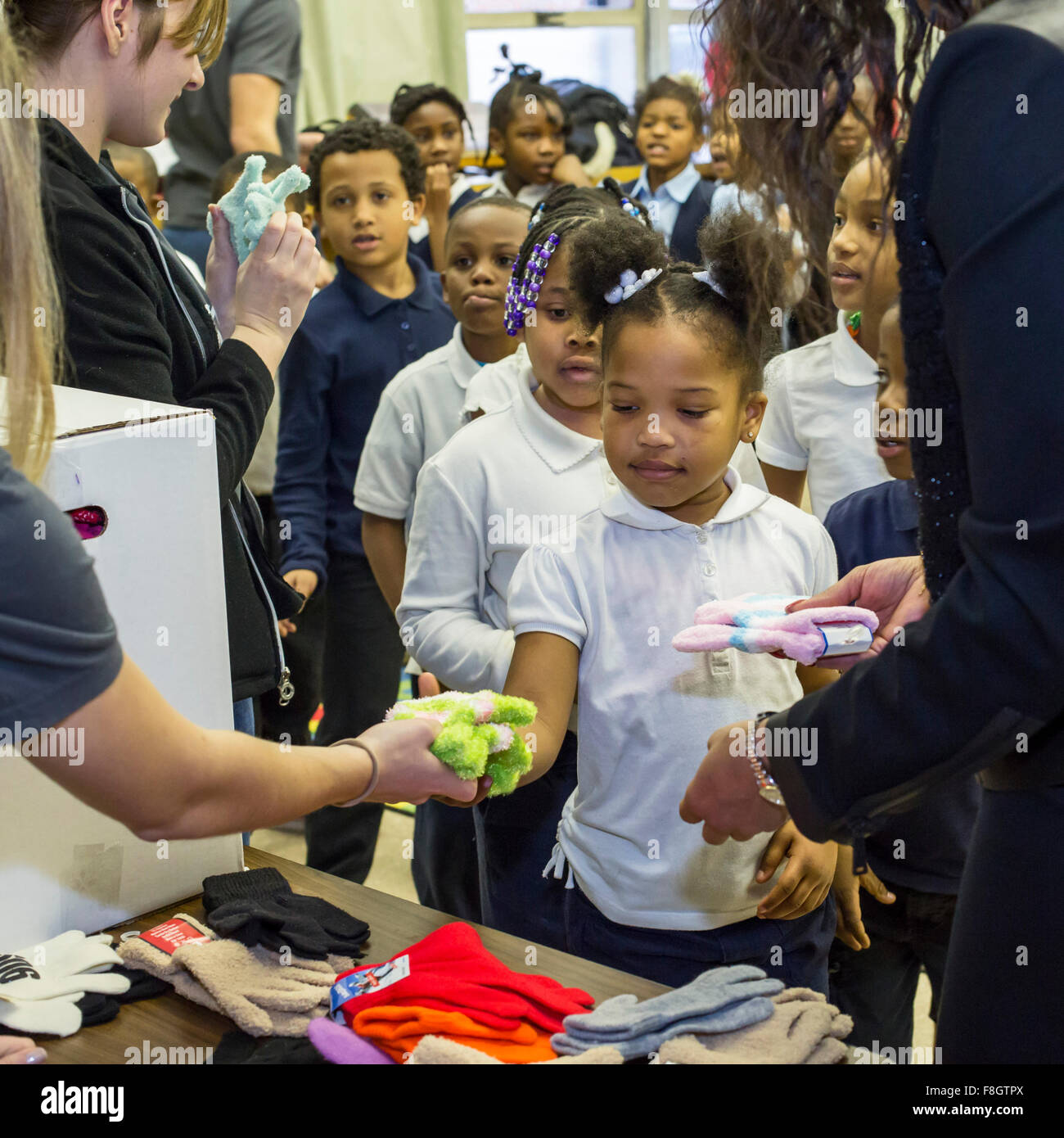 Mittens for detroit hires stock photography and images Alamy