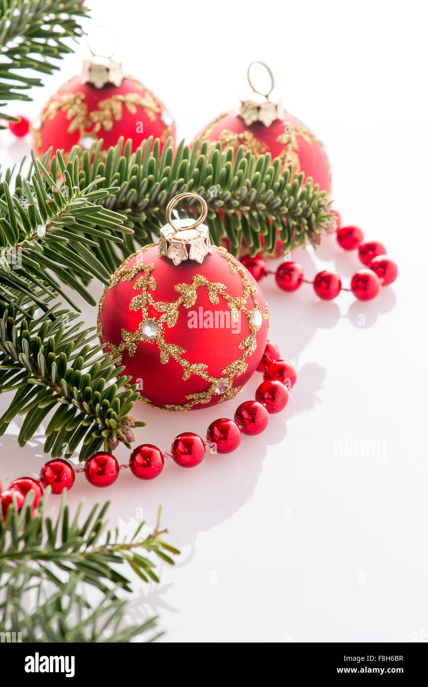 Red gold christmas tree decorations hi-res stock photography and images ...