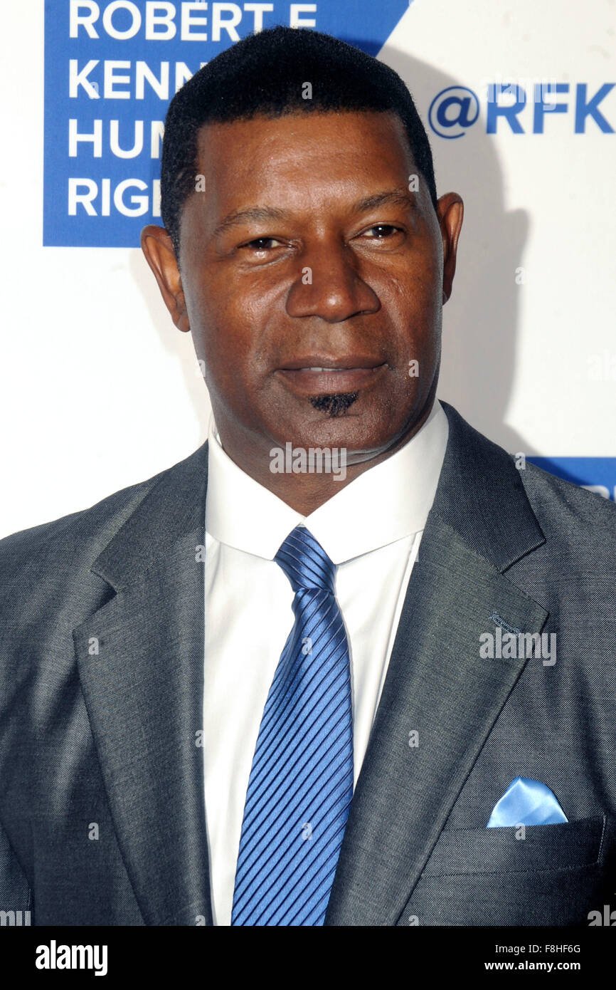 Dennis haysbert hi-res stock photography and images - Page 2 - Alamy