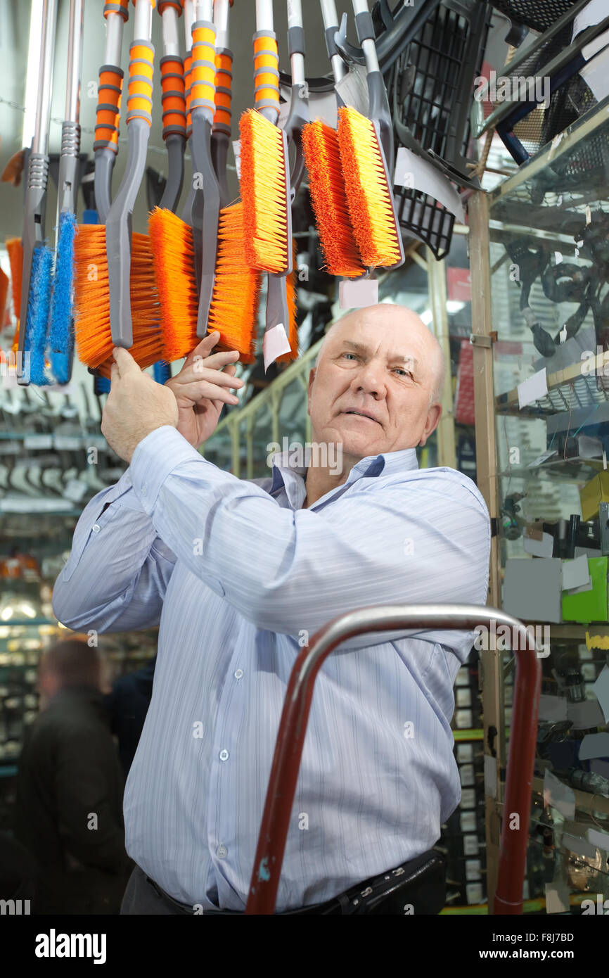 Mechanical broom hires stock photography and images Alamy