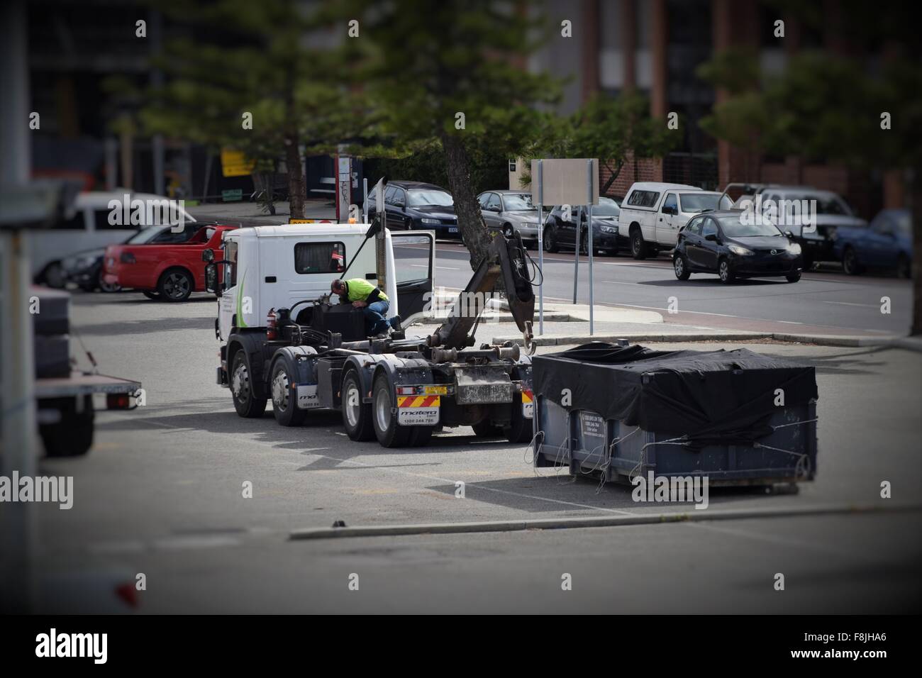 Crane picking up car hires stock photography and images Alamy