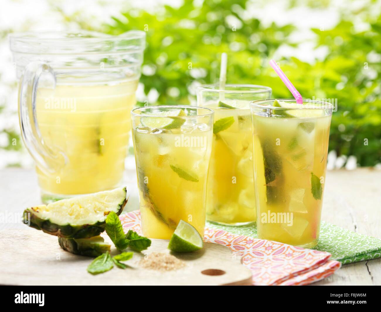 Rum punch hires stock photography and images Alamy
