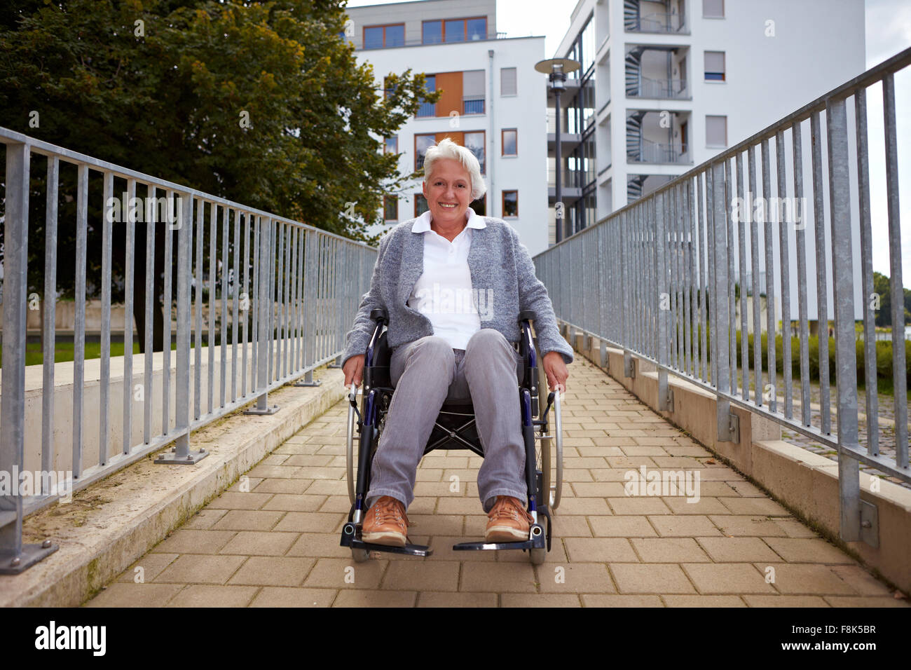 Wheelchair ramp home hi-res stock photography and images - Alamy