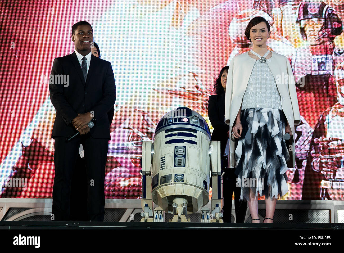 R2 d2 in star wars hi-res stock photography and images - Alamy