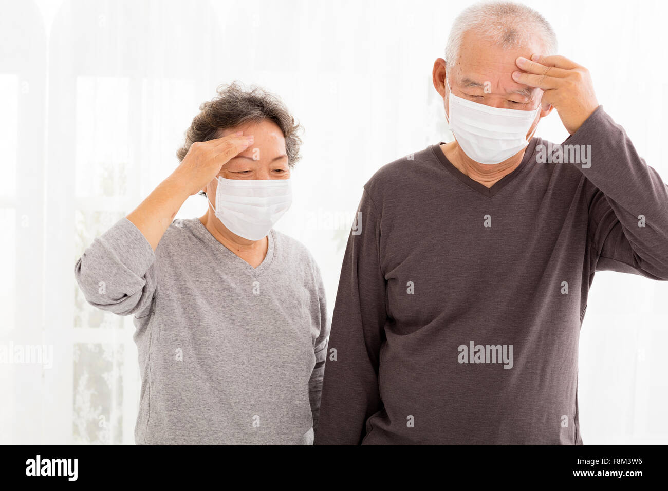 Protective face mask hi-res stock photography and images - Alamy